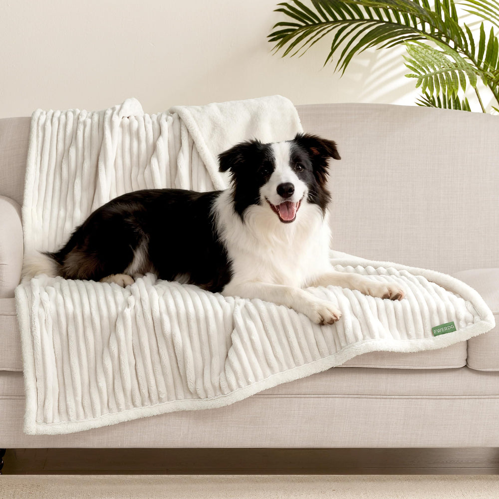 FWERDG indoor outdoor pet blanket suitable for home and travel