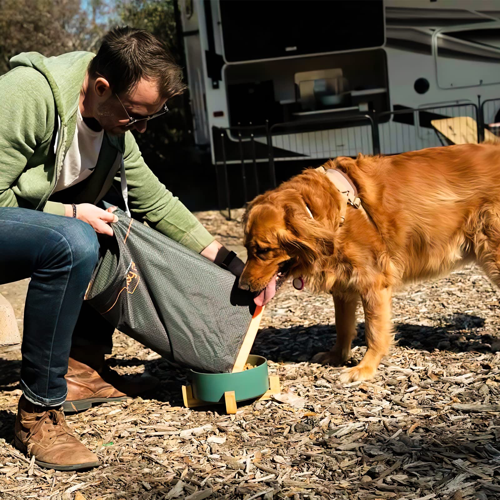 FXW dog food travel bag 420D nylon ripstop exterior keeps kibble dry.