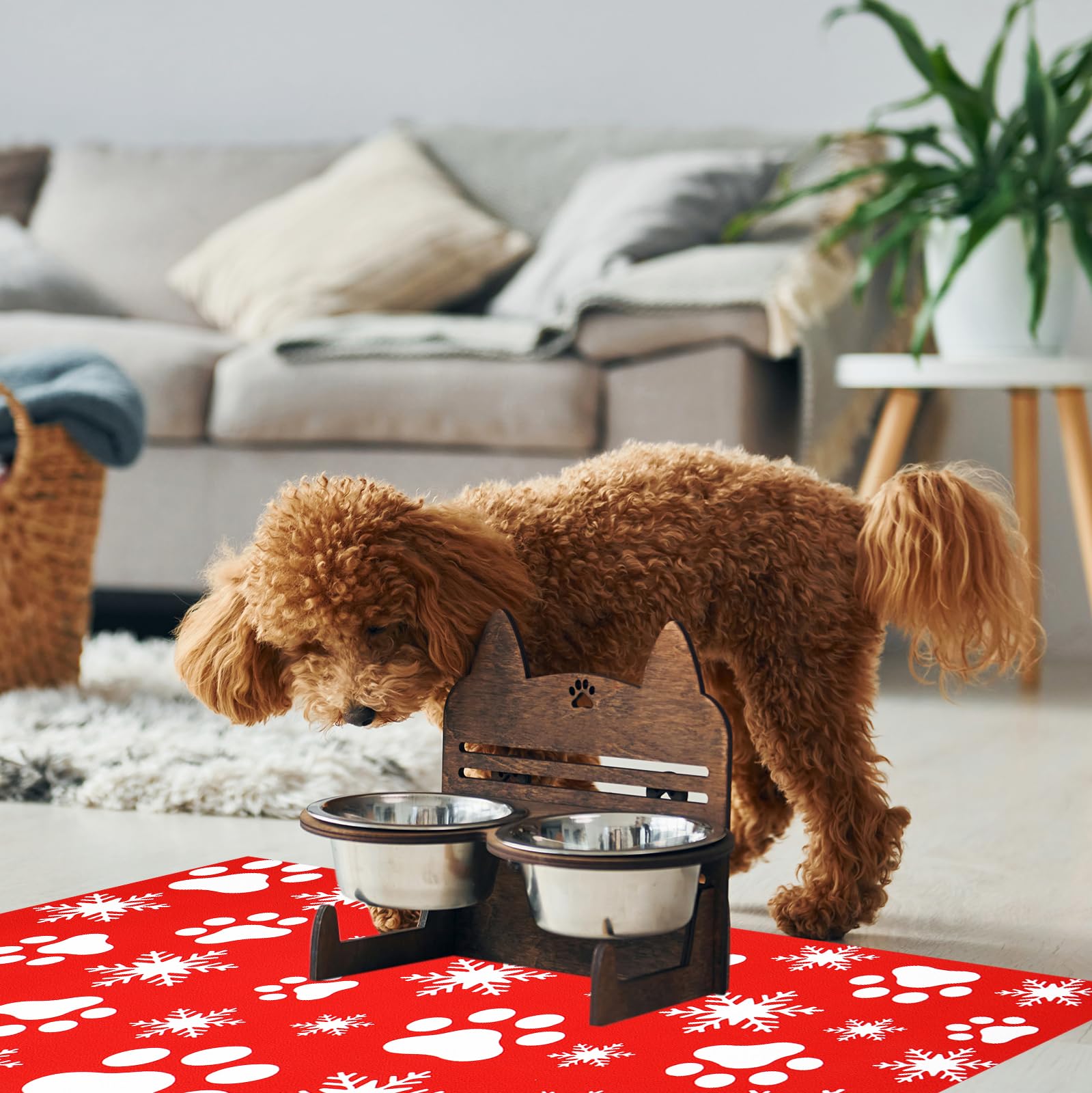 FYSUIMU holiday-themed pet mat adds festive decor while protecting floors