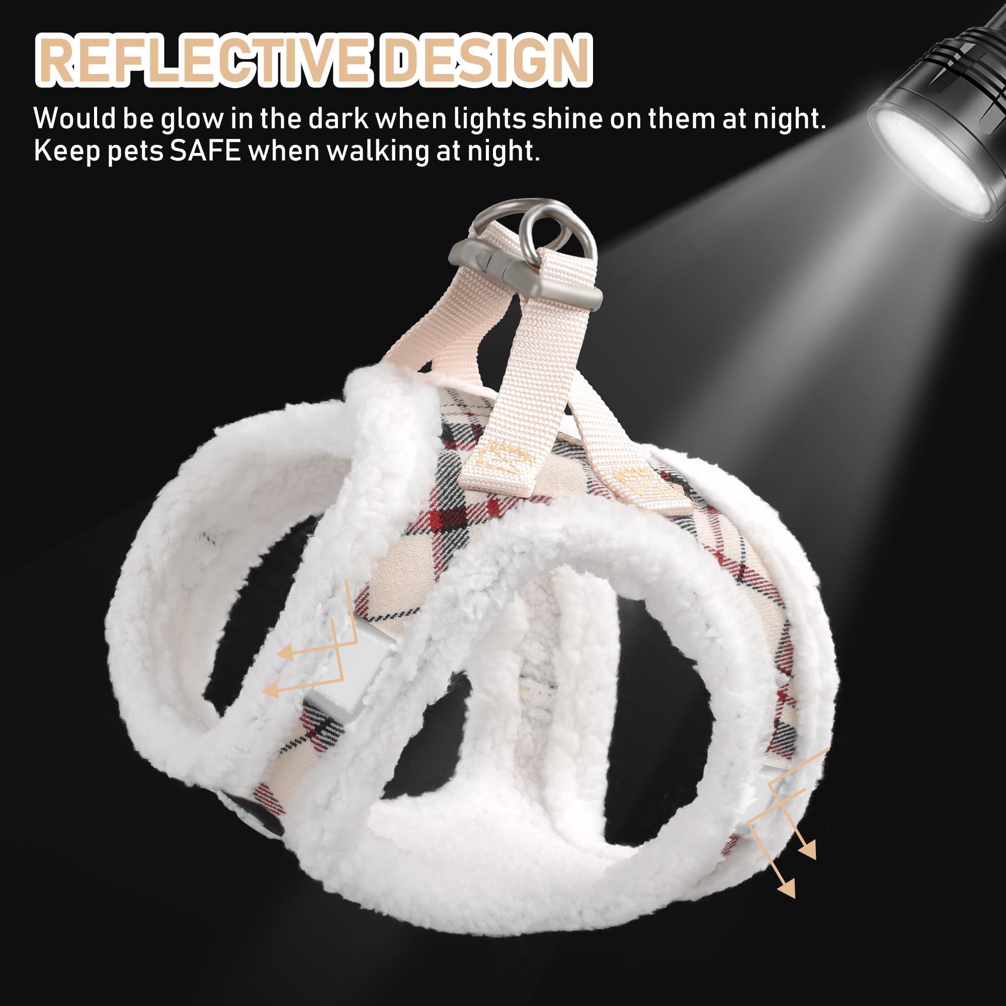 GAMUDA 5ft leash with 360-degree rotating hook enhances control during strolls