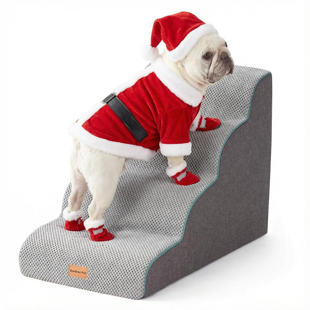 Gardner Pet curved 4-step dog stairs fit for a 19.7 inch bed, aiding gentle climbs.