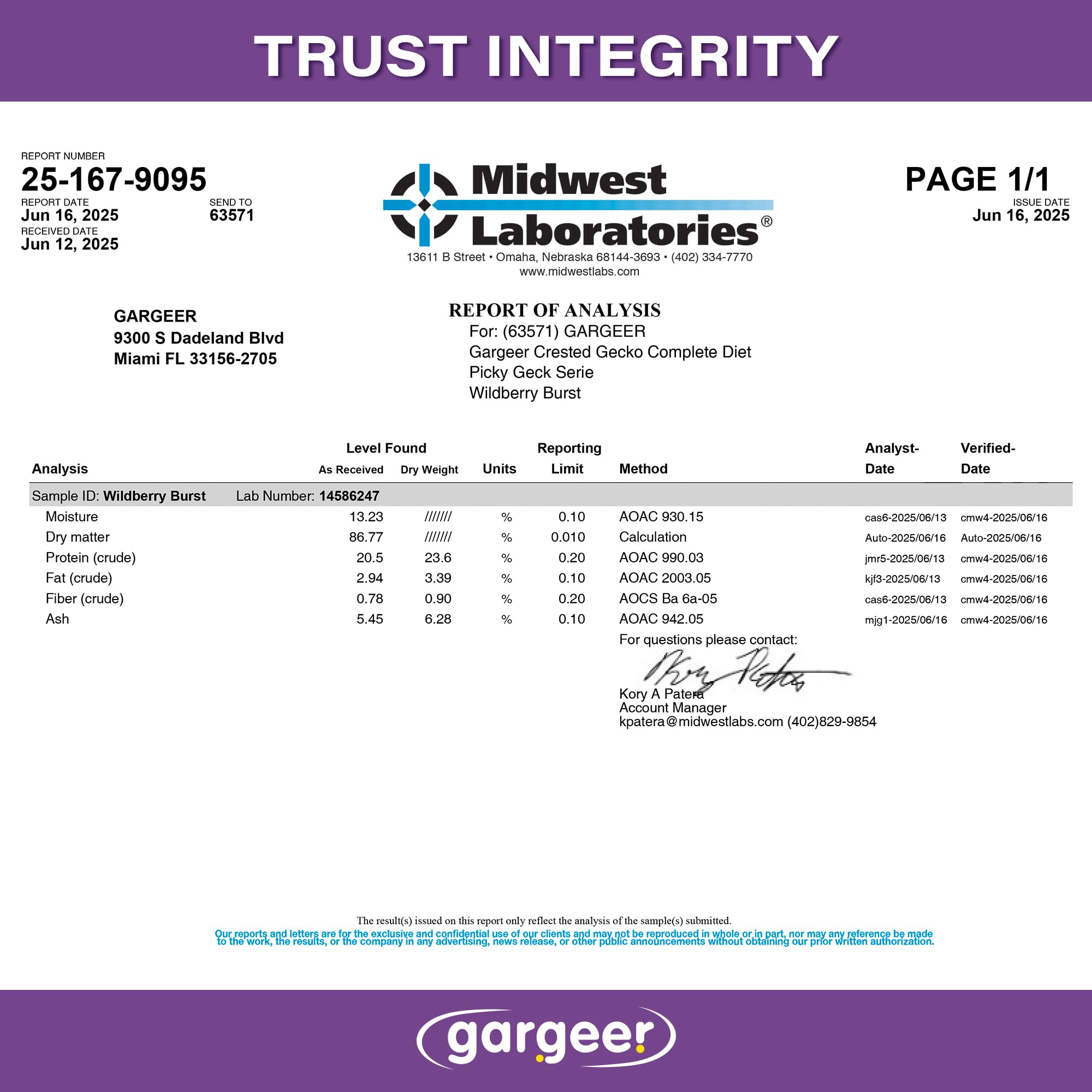 Gargeer Picky Geck Wildberry Burst gecko meal-time moment supports natural feeding behavior.