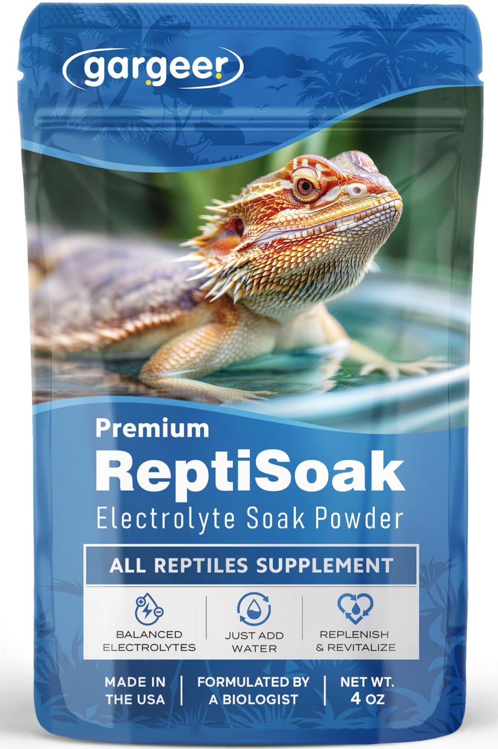 Gargeer ReptiSoak dissolving in water promotes rapid hydration and electrolyte replenishment.