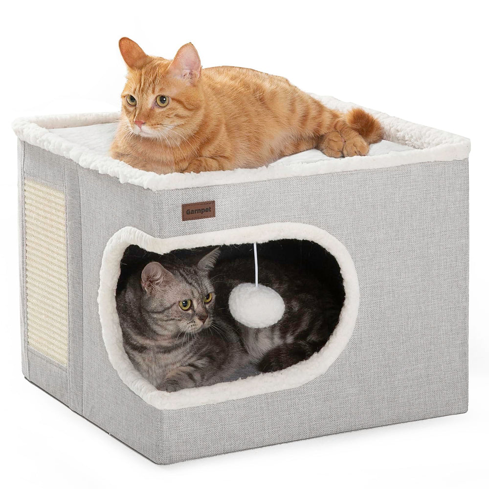 Garnpet cat bed cube house front view for cozy indoor lounging.