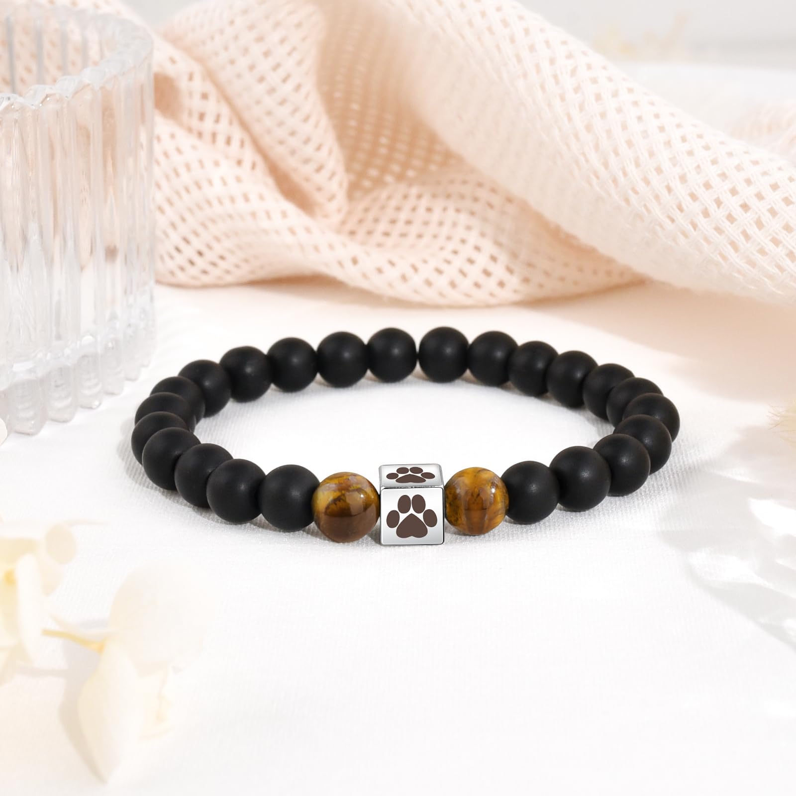 GBTBYS pet memorial gifts for dogs and cats provide a comforting keepsake for bereavement.