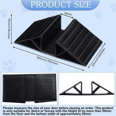 Geelin PP plastic triangle reinforcement close-up shows durable material that protects floors
