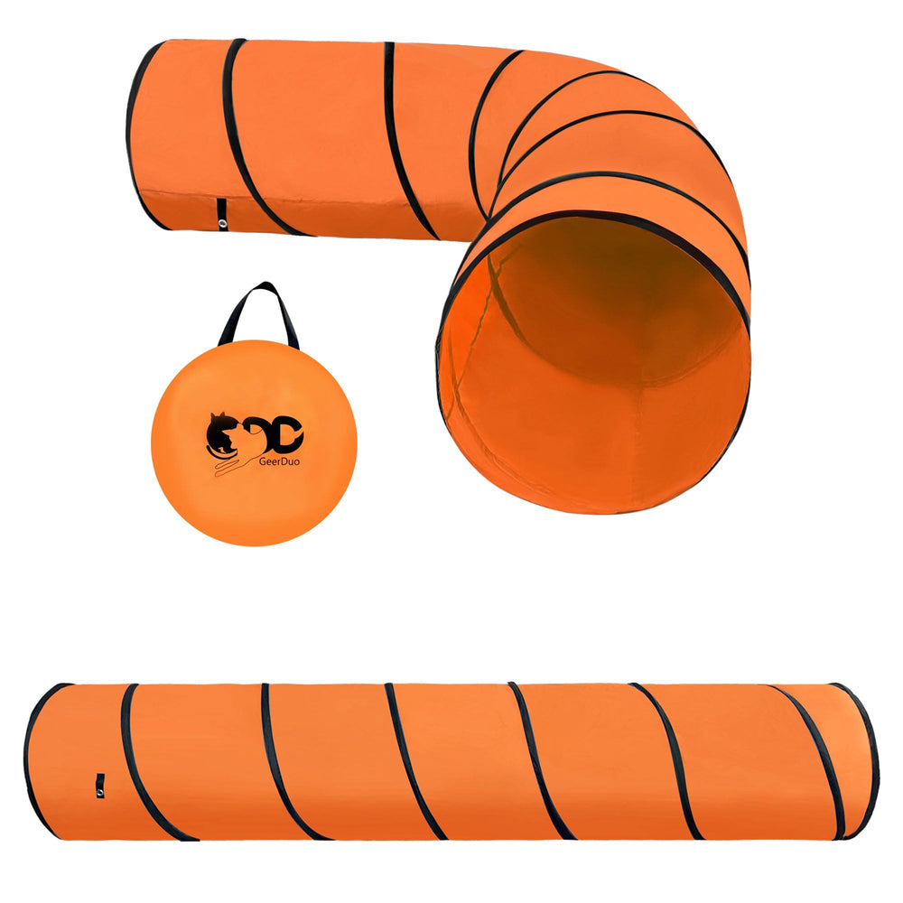 GeerDuo dog agility tunnel orange includes four ground stakes.