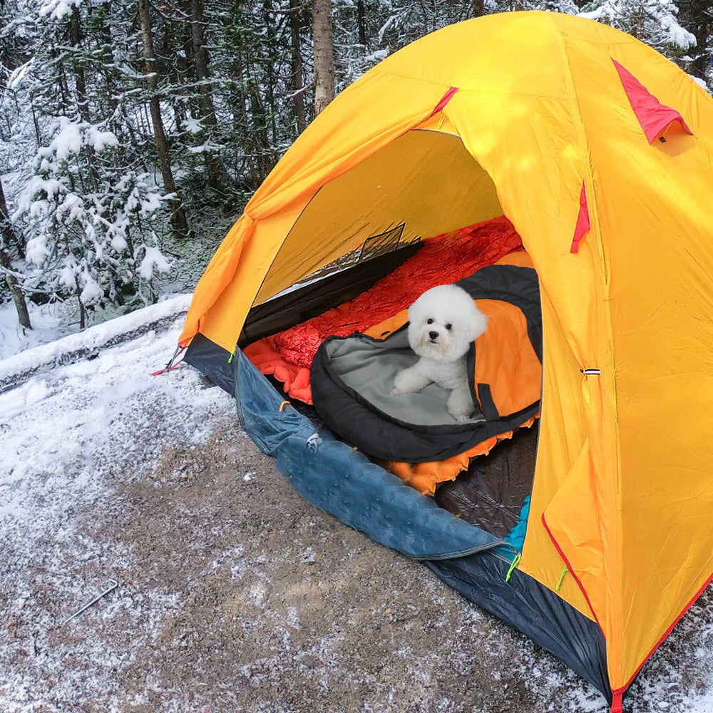 GeerDuo waterproof exterior protects on damp campsites and ground