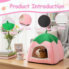GEGURI Cozy Strawberry Hut fleece detail shows soft layers and foam cushion for cozy warmth.
