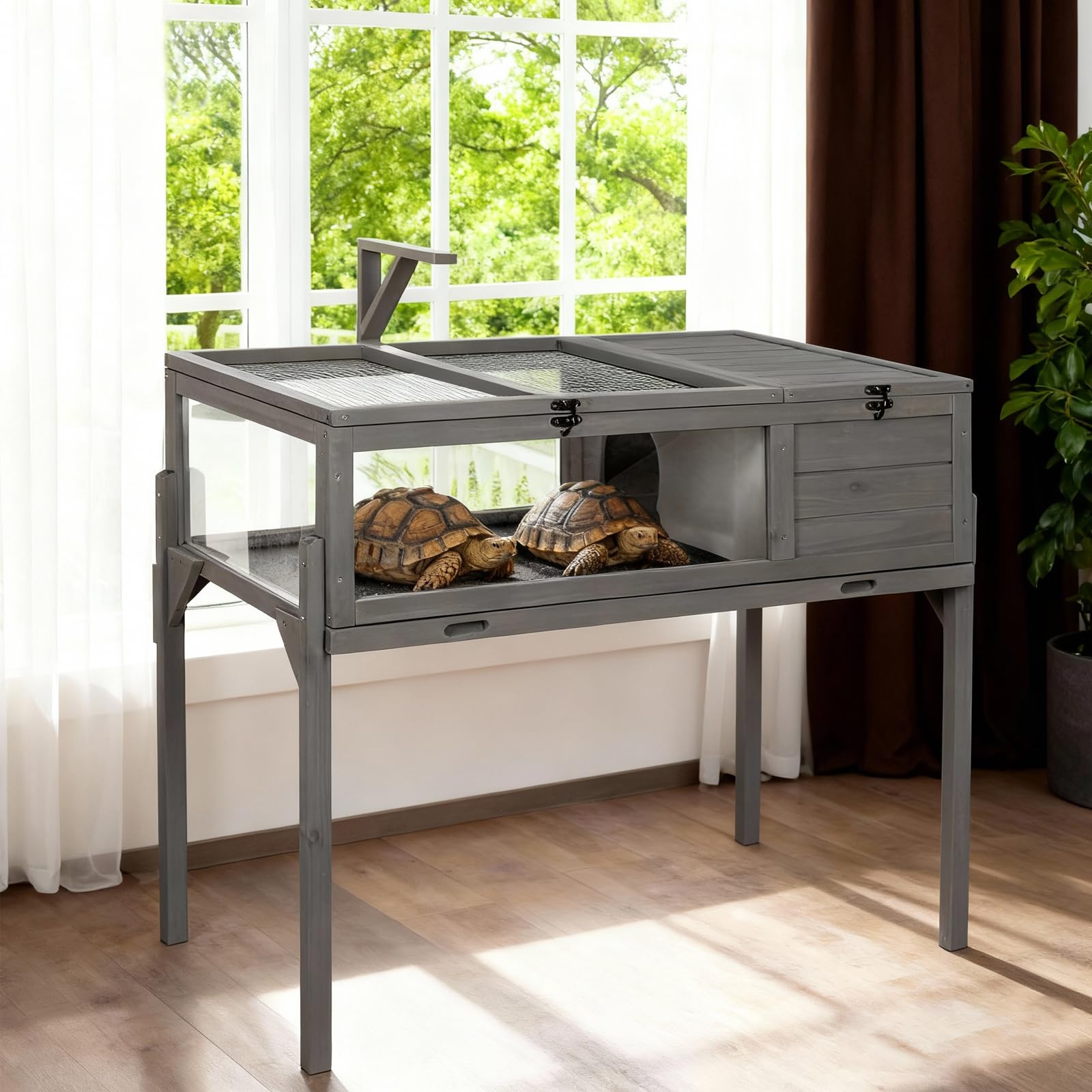 GEGURI Tortoise Habitat indoor-outdoor view with spacious two-room design.