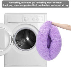 Generic Purrfect Cat Bed moisture-proof bottom protects against moisture and damp floors.