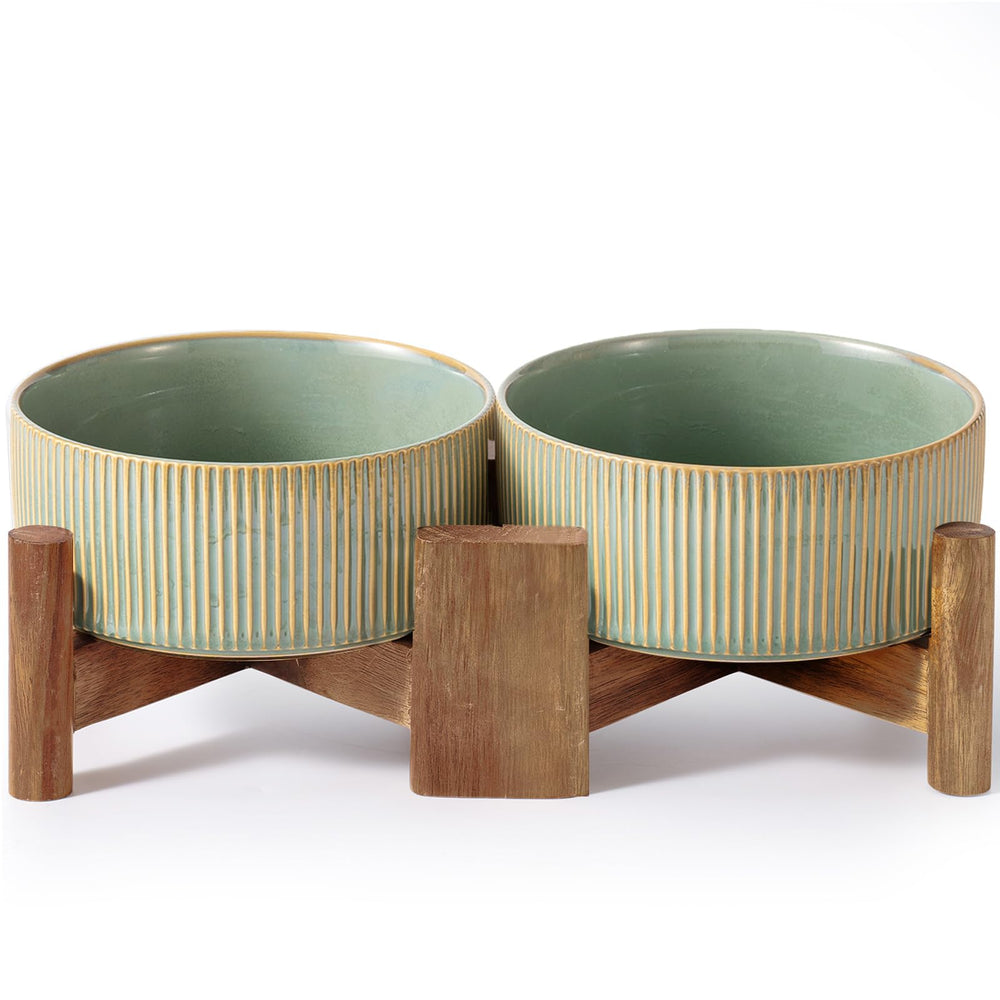 Getstar ceramic dog bowls with embossed stripes for stylish feeding station