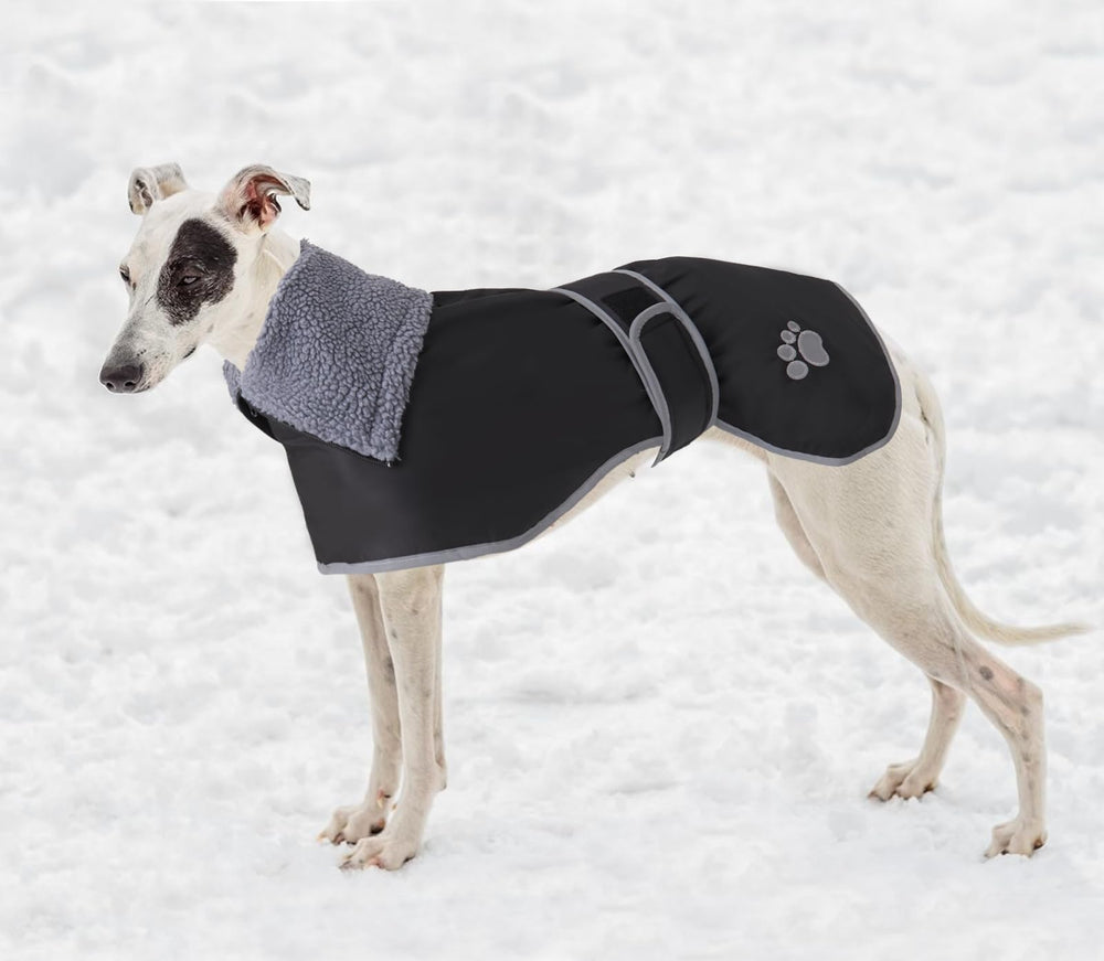 Geyecete warmth velvet interior envelops dogs in cozy comfort on frosty outings.