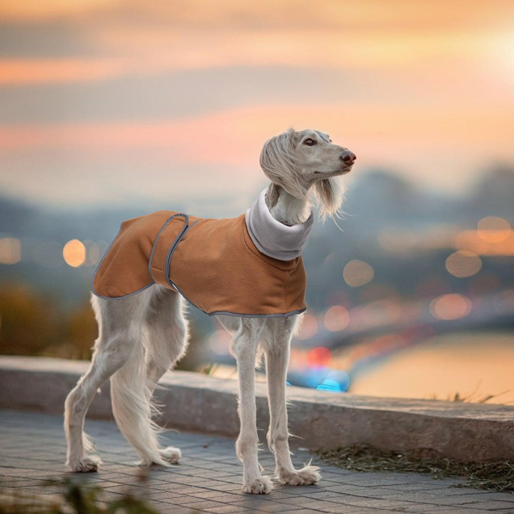 Geyecete Greyhound Cosy Fleece Jumper machine washable for simple care.