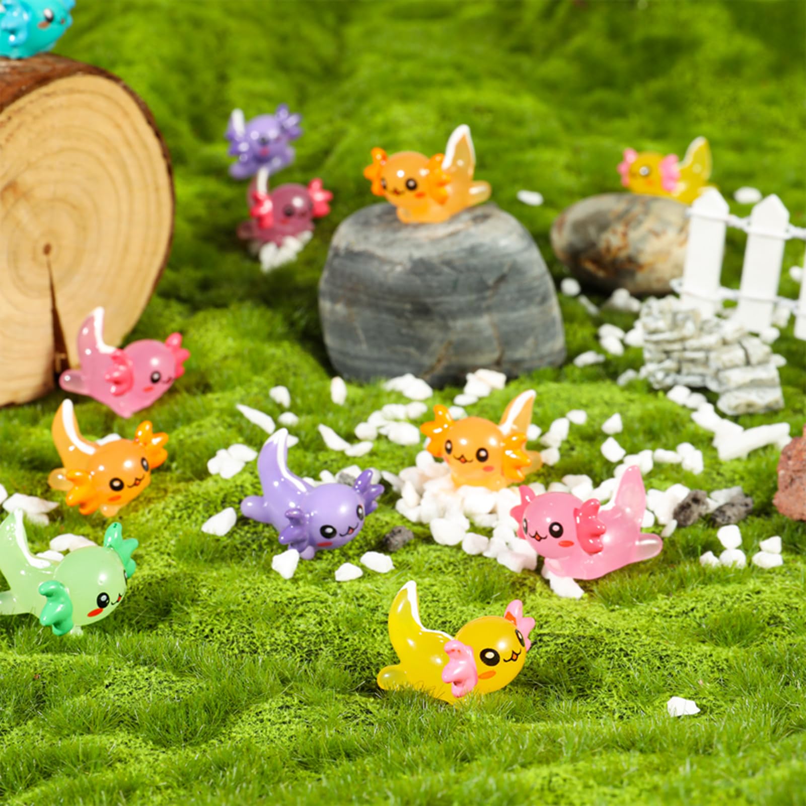 GGSTDDUP aquarium-friendly axolotl figures as durable, waterproof accents.