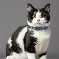 Giecooh cat collar bells closeup helps you locate your cat quickly.