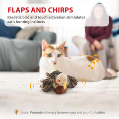 PETGEEK Gigwi Flappy Bird Toy with flapping wings captivates curious felines during solo sessions.