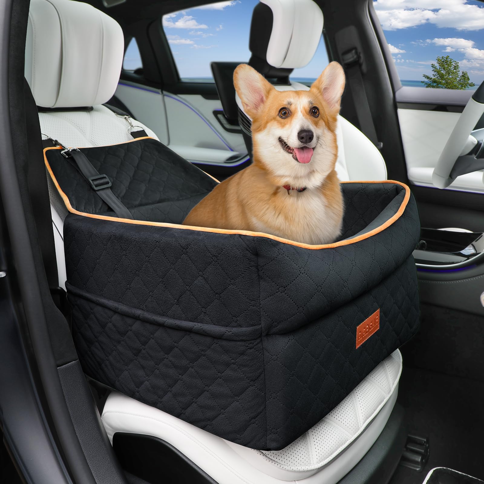 GL GLENSLAVE dog car seat with side pockets for toys and treats.