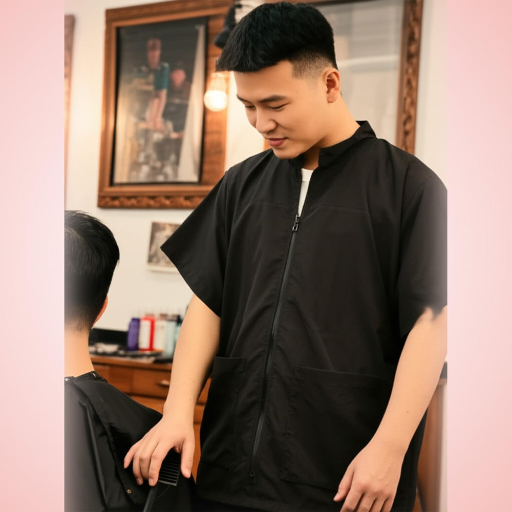 Gliitatu multipurpose smock suitable for pet grooming and hairdressing.