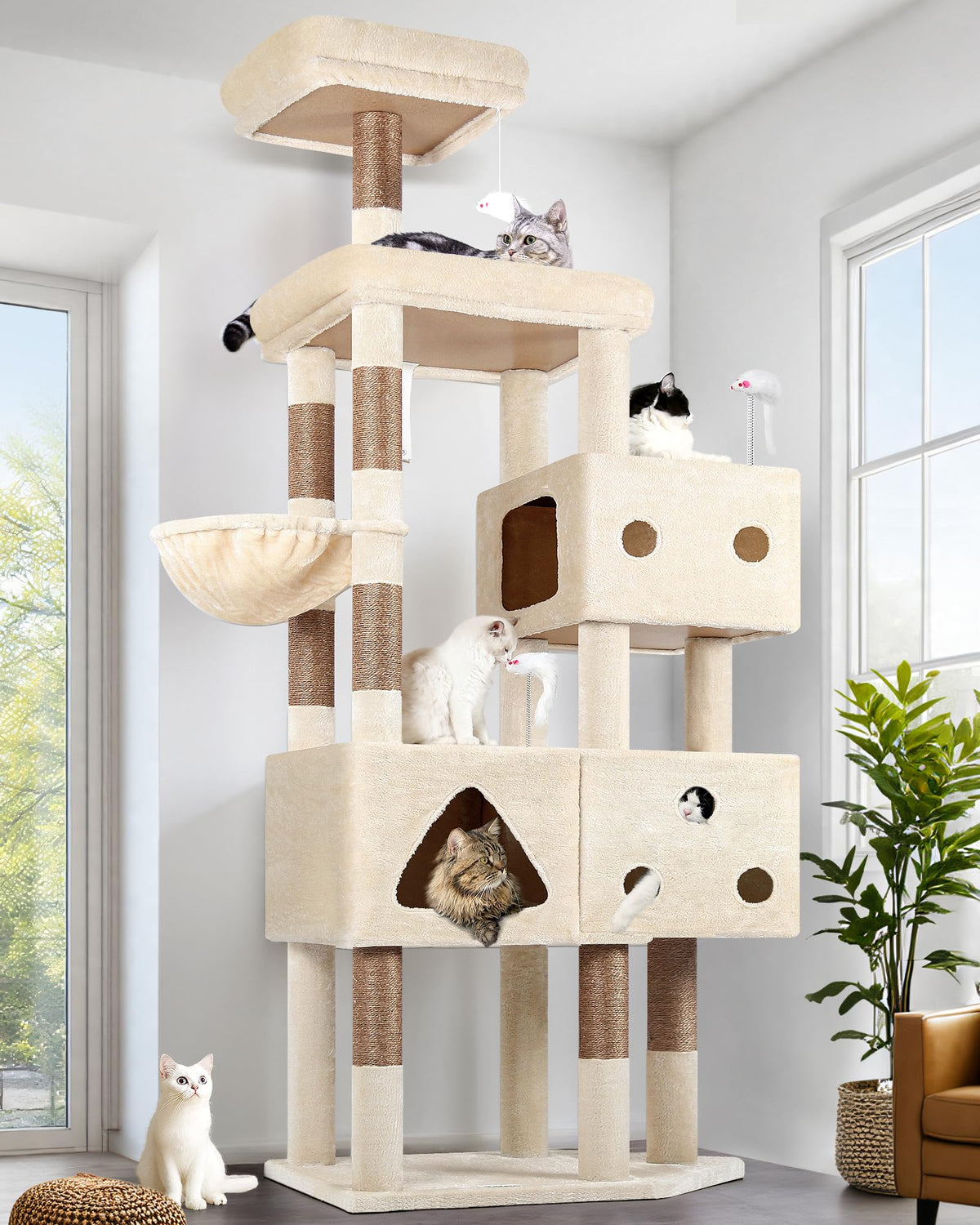 Globlazer extra-large cat tower 81-inch height for big cats, showcasing vertical play