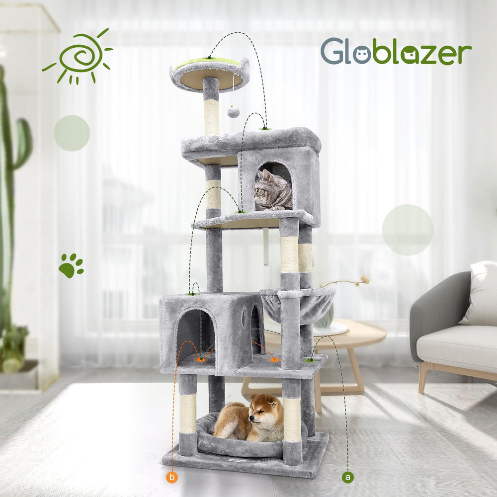 Globlazer in-use layout shows cats enjoying rest and play across multiple levels.