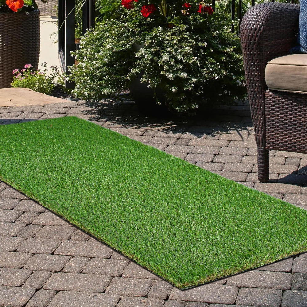 GLOBREEN puppy training turf ideal for indoor/outdoor potty training and play