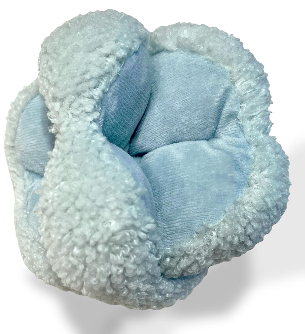 Glory To Dog Blue Snuffle Knot play action showing dog engaging with puzzle toy