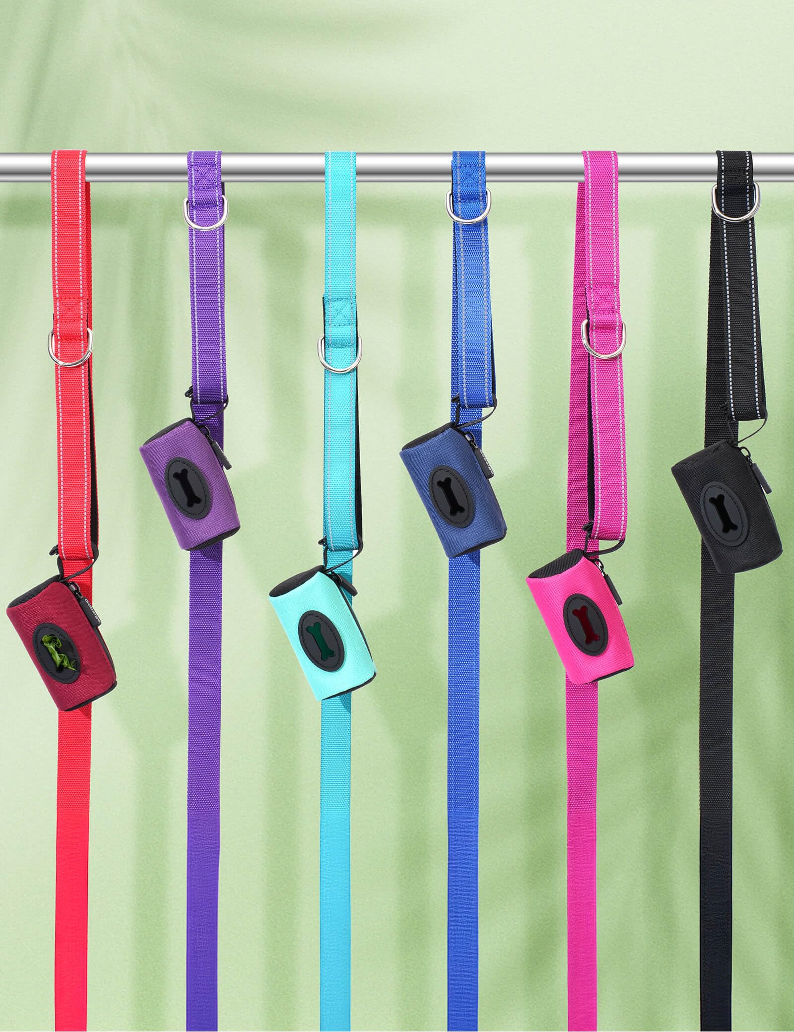 Gobeigo easy bag access enhances everyday walks and cleanup routine.