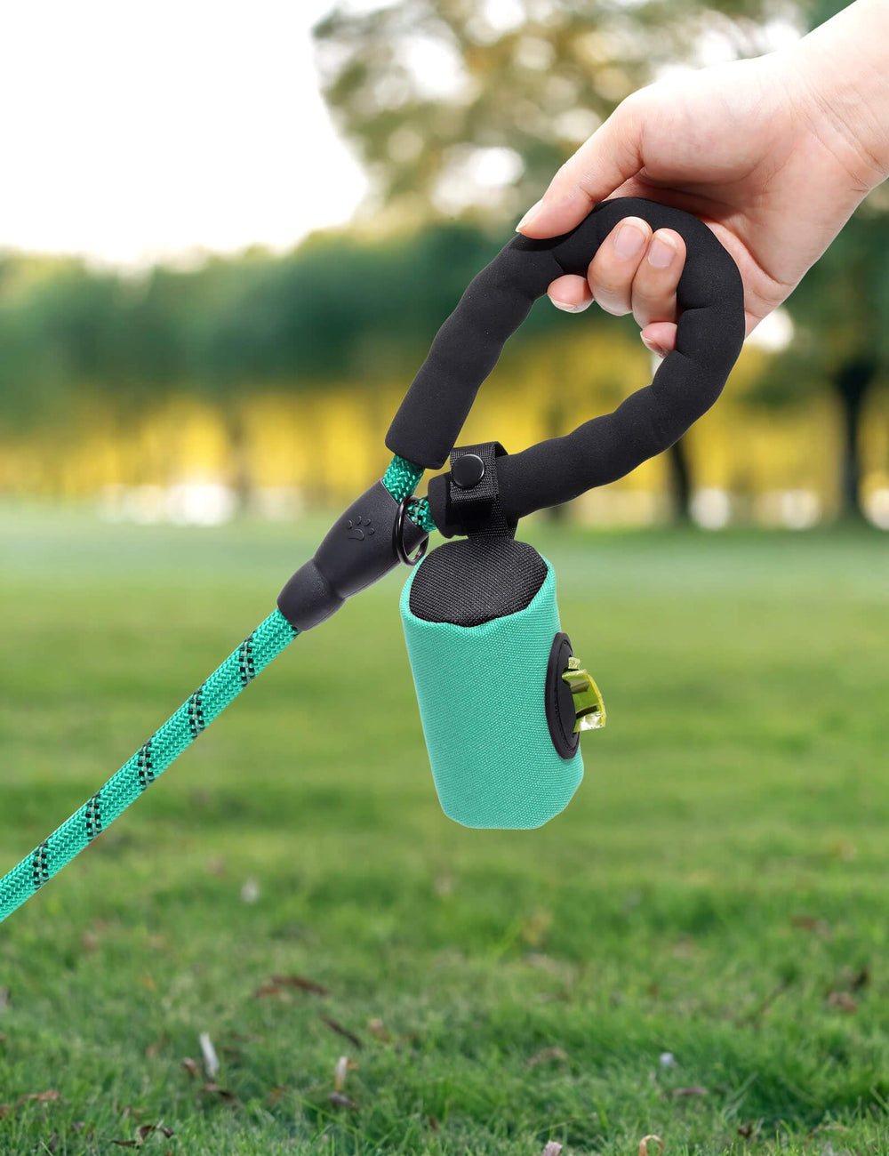 Gobeigo rotating shaft inner container enables smooth bag dispensing