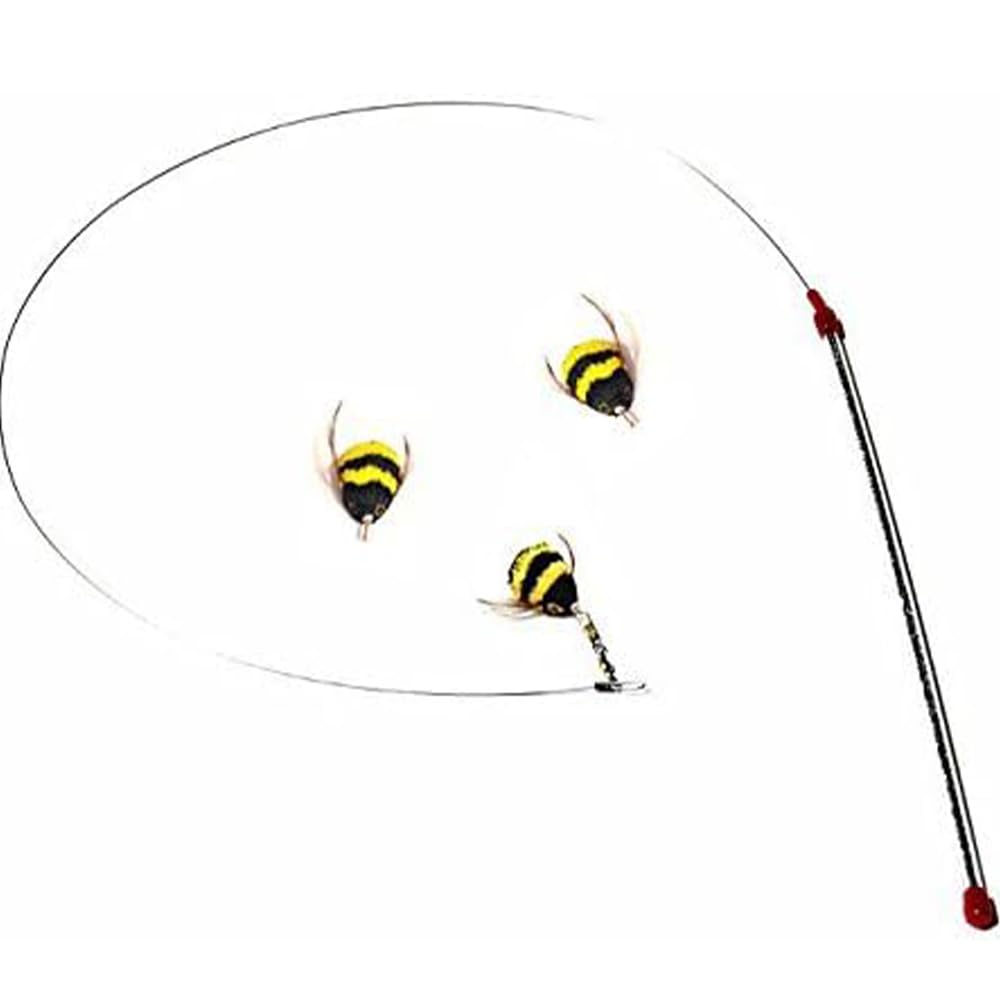 GoCat Da Bee Teaser close-up shows tactile details that attract curious cats during rapid sessions.