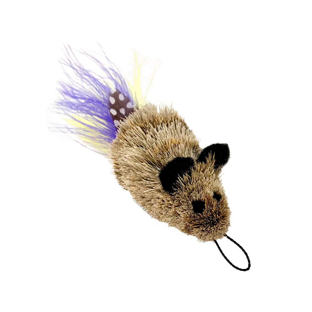 GoCat Da Feather Mouse closeup with attached feathers for interactive play and hunting instinct