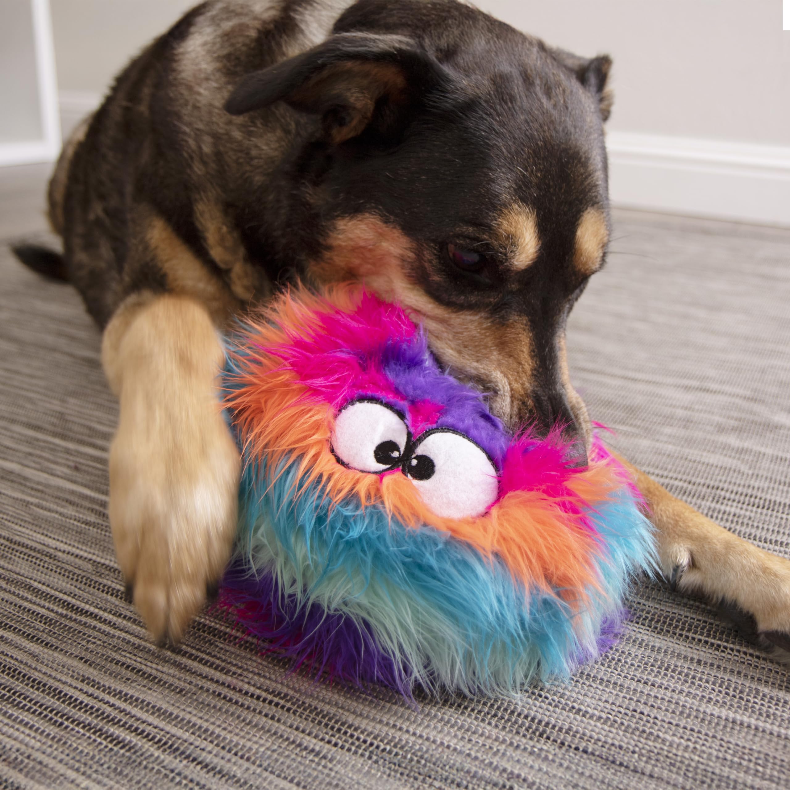 goDog Furballz googly eyes dog toy boosts playful engagement during fetch