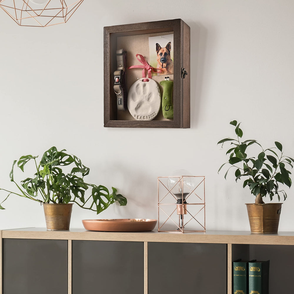 Gognlvn keepsake arrangement with paw print and collar display cherished moments together