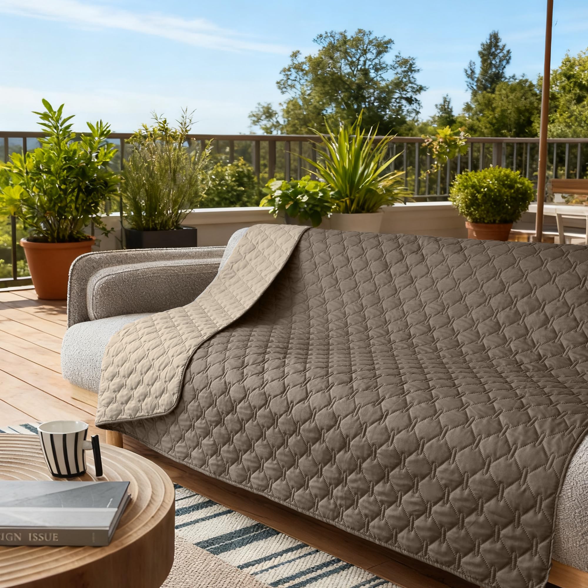 Gogobunny blanket for indoor and outdoor use suits travel protection