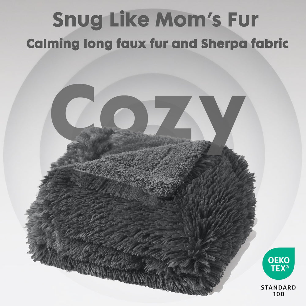 gogobunny reversible faux fur blanket grey with dual textures for cozy versatility.