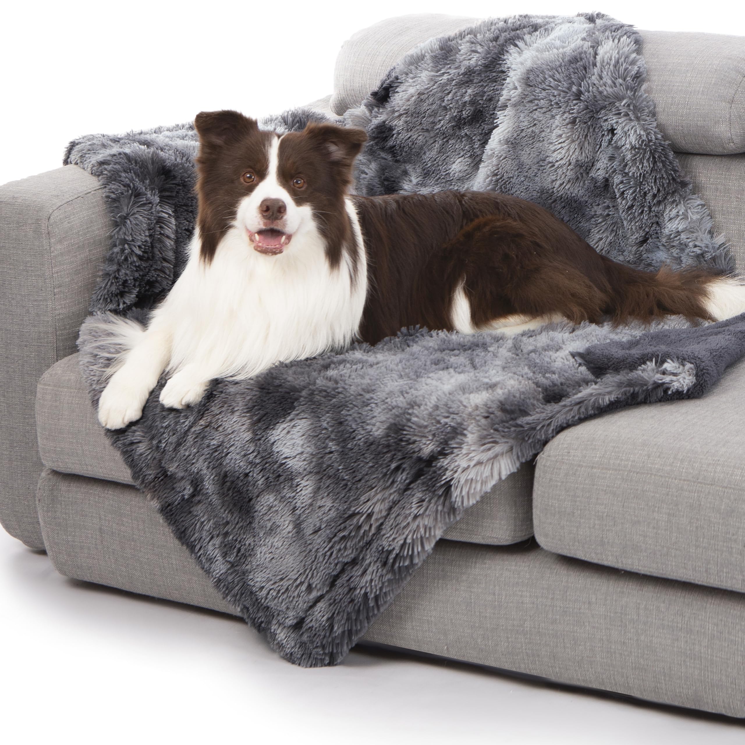 Gogobunny waterproof dog blanket large grey faux fur closeup highlighting plush texture and protection