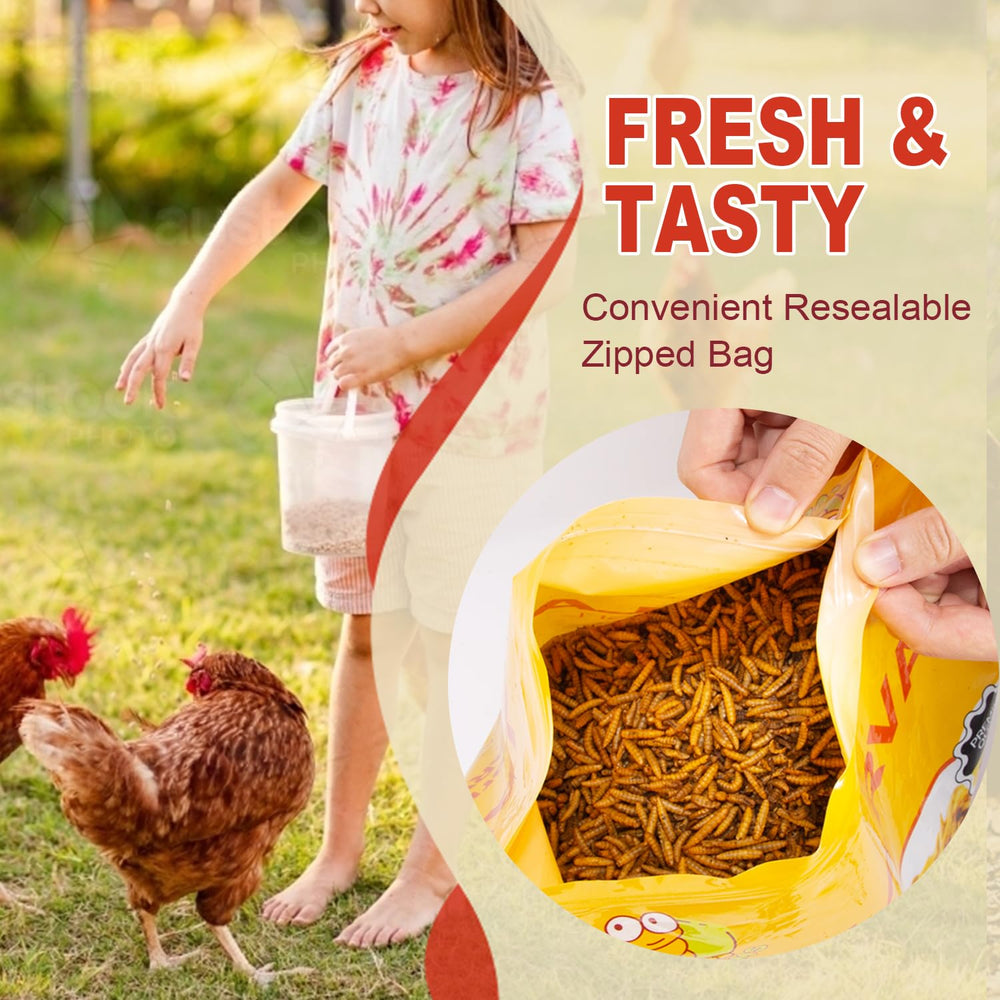 GoldWORMS storage bag demonstrates easy cool-dry storage to preserve nutrients.
