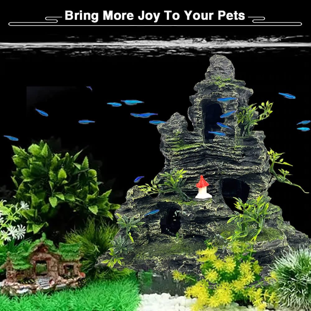 GOLOMOZ green plants on rock add color contrast and underwater vegetation feel.