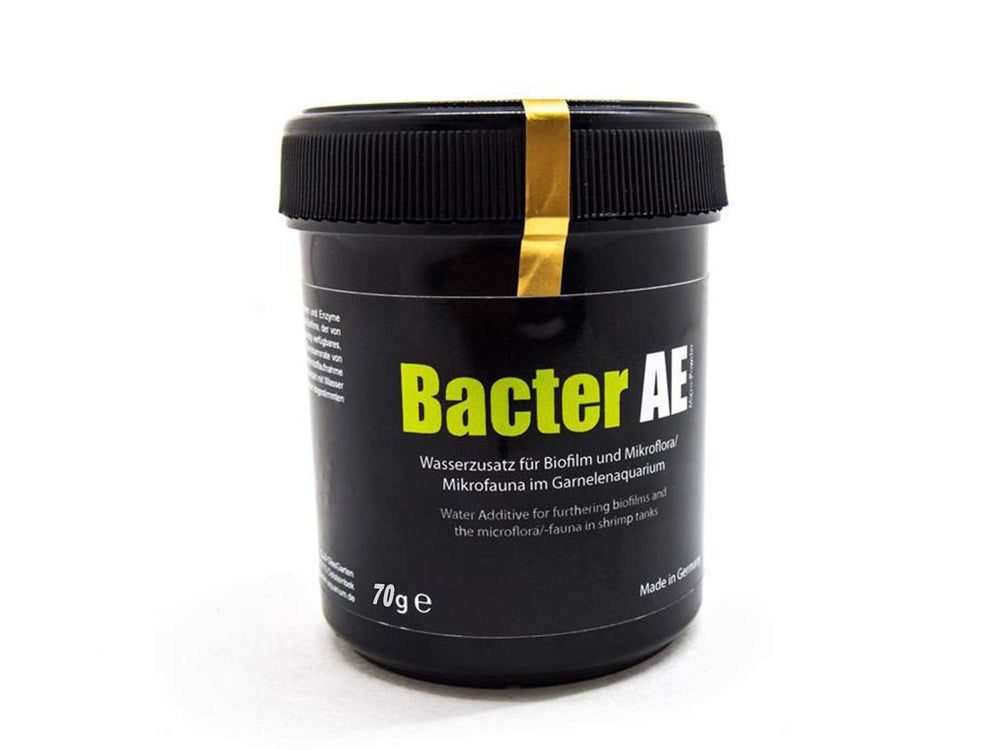 GOODGROWLIES GlasGarten Bacter AE powder highlights microbe-rich formula