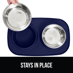 GORILLA GRIP edge-catch-water-mat demonstrates spill containment during meals.