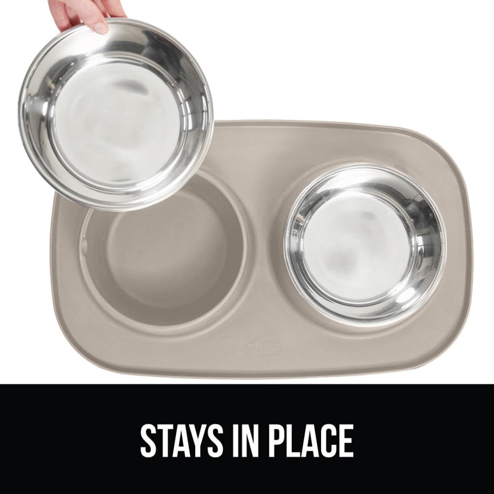 GORILLA GRIP feeding mat set slip-resistant base demonstrates secure bowls during vigorous eating
