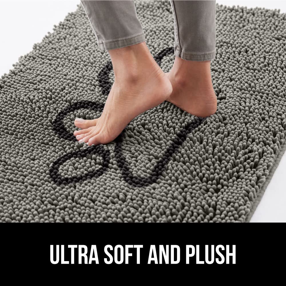 GORILLA GRIP SOAKSTOPPER 30x20 inch size fits many entryways, mud rooms, and garages.