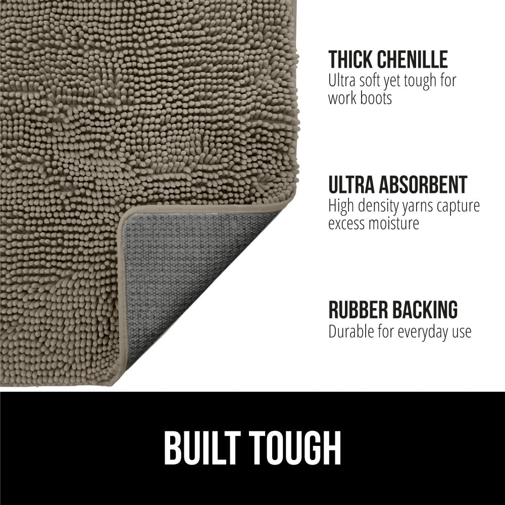 GORILLA GRIP SOAKSTOPPER absorbent top layer demonstrates fast moisture absorption