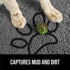 Dense chenille pile on the SOAKSTOPPER delivers plush warmth underfoot after outdoor trips.