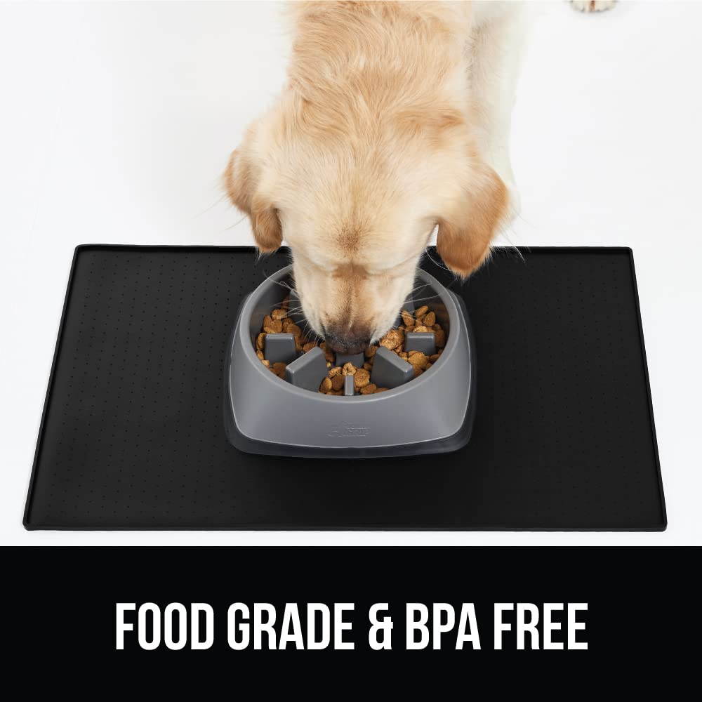 GORILLA GRIP under-litter-box-protector-mat contains litter mess gently.