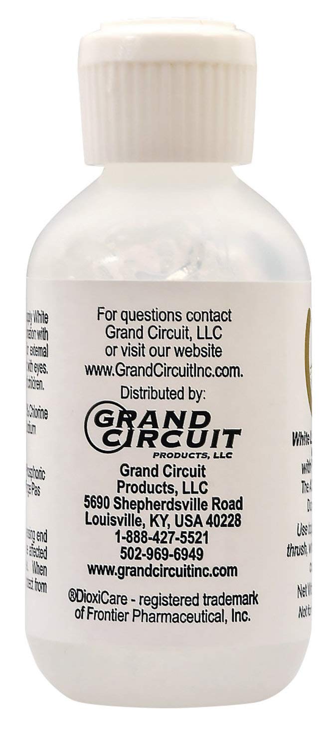 Close-up of Grand Circuit White Lightning Gel being applied to a horse hoof