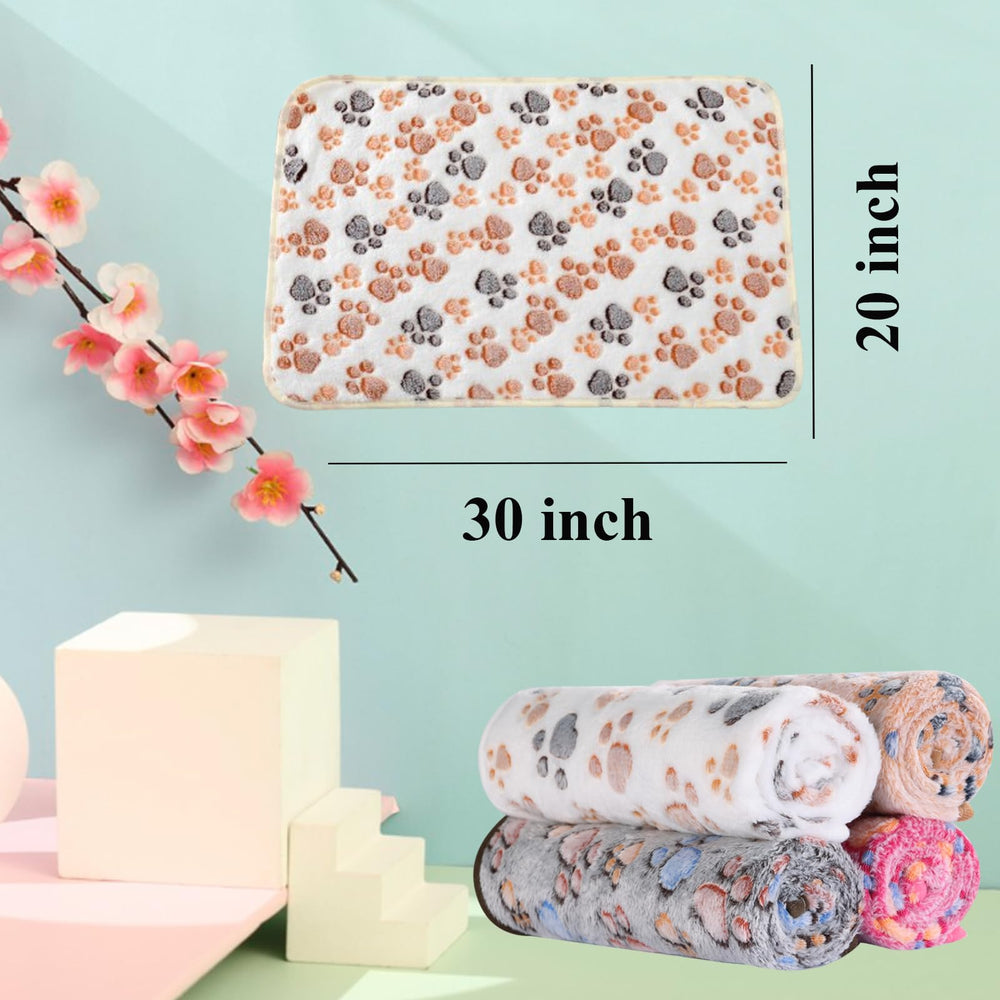 Grddaef small-pets bedding set includes four 30x20 blankets for versatility.