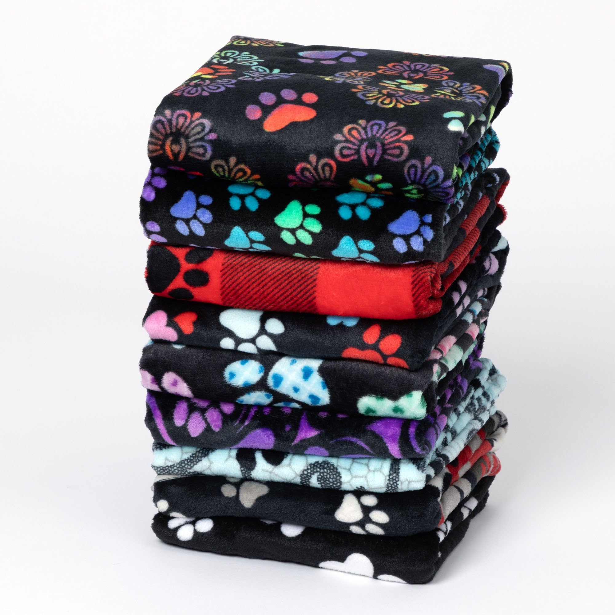 GreaterGood buffalo paws blanket paw-print design for stylish pet comfort.