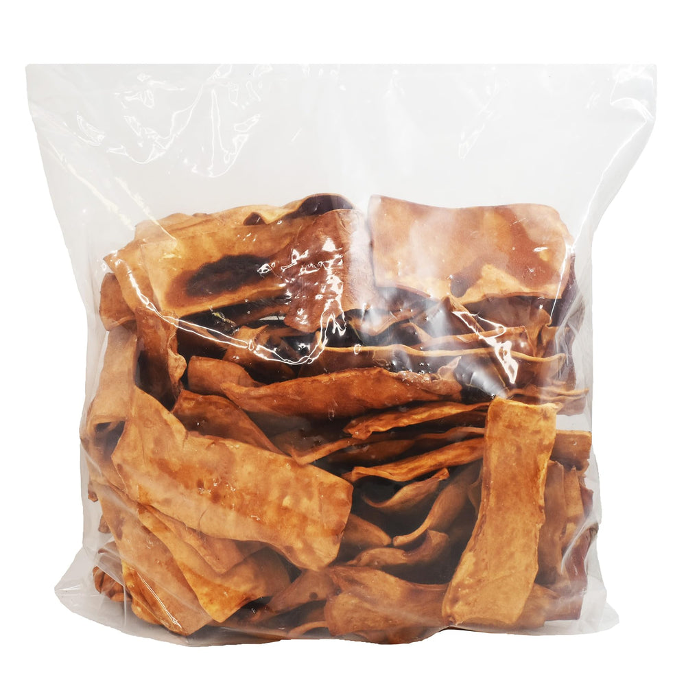 Greencow Rawhide Chips Bulk Packaging keeps treats ready.