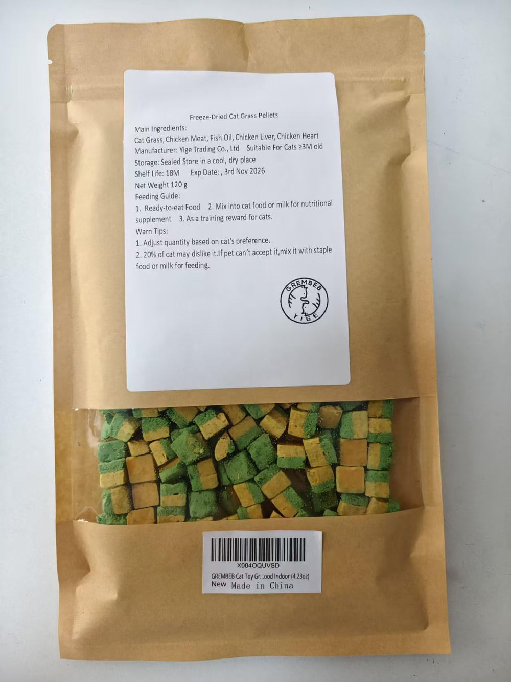 GREMBEB hairball snack helps reduce hairball buildup through natural fiber